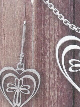 657664864747 Radiant Heart With Cross Necklace With Earrings