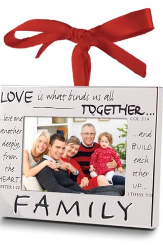 667665122548 Family Photo Frame (Ornament)