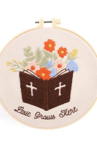 788200603091 Embroidery Kit Love Grows Here