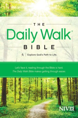 9781414380629 Daily Walk Bible