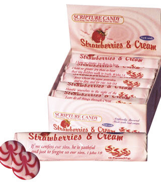 641520044640 Strawberries And Cream Hard Candy Roll